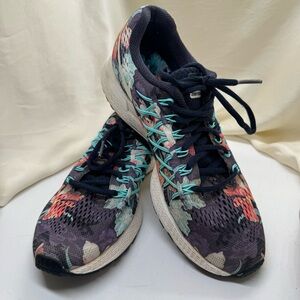 Nike Women's Floral Multicolor Sneakers